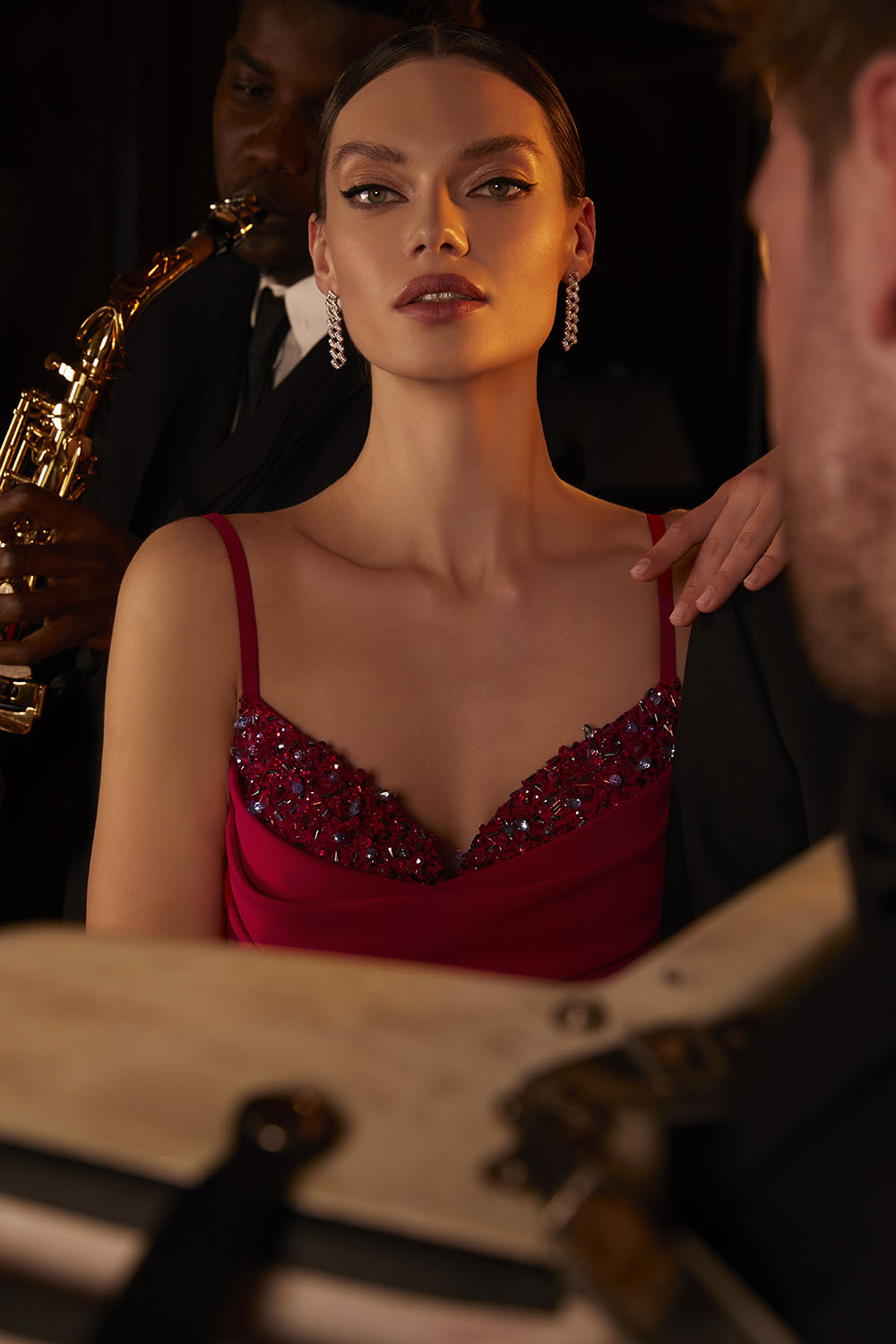 ELEGANTE ABENDKLEIDER